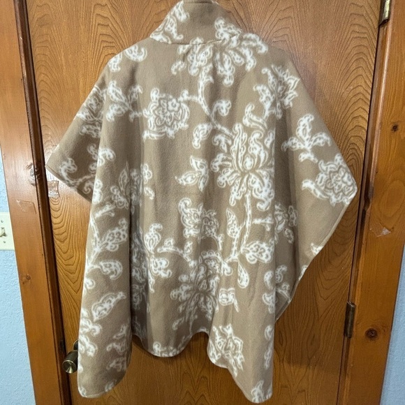 Women's Tan Button-Up Cape/Poncho - Picture 2 of 8